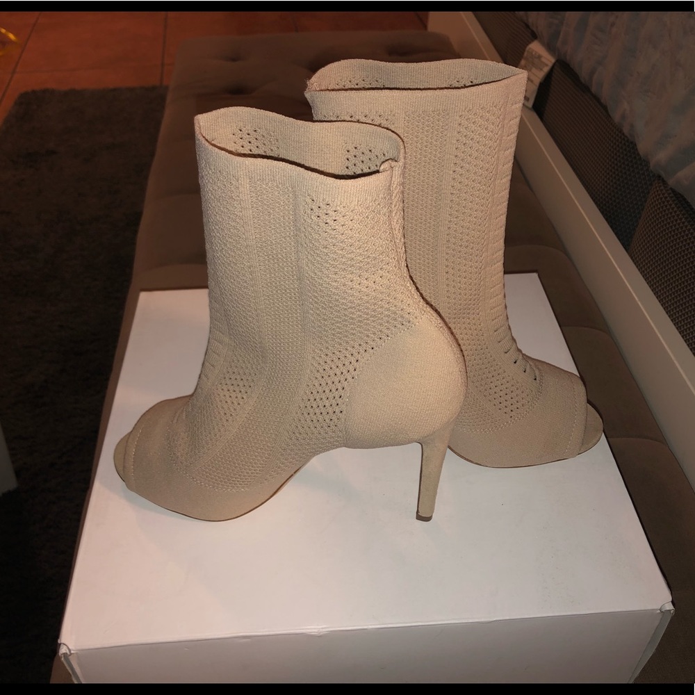 ALDO NUDE HEELS with Aldo Grip Extra **